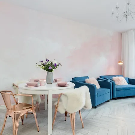 Just Cozy Old Town Apartment Gdansk